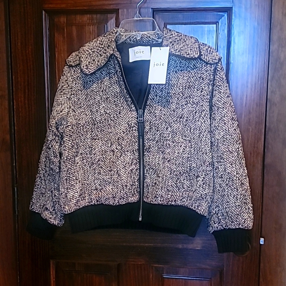 Joie bomber jacket size small tan and black